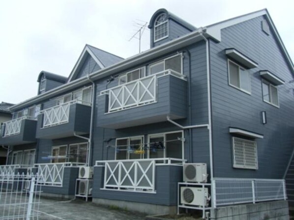 日暮ハイツの物件外観写真